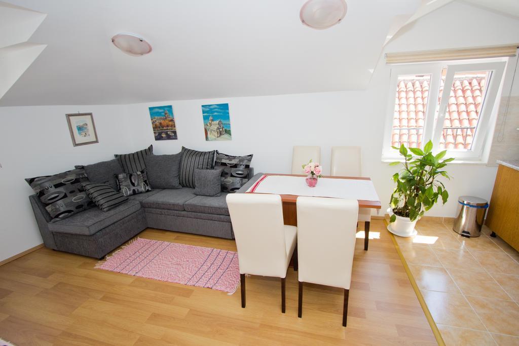 Apartment Bucevic Sibenik Ruang foto