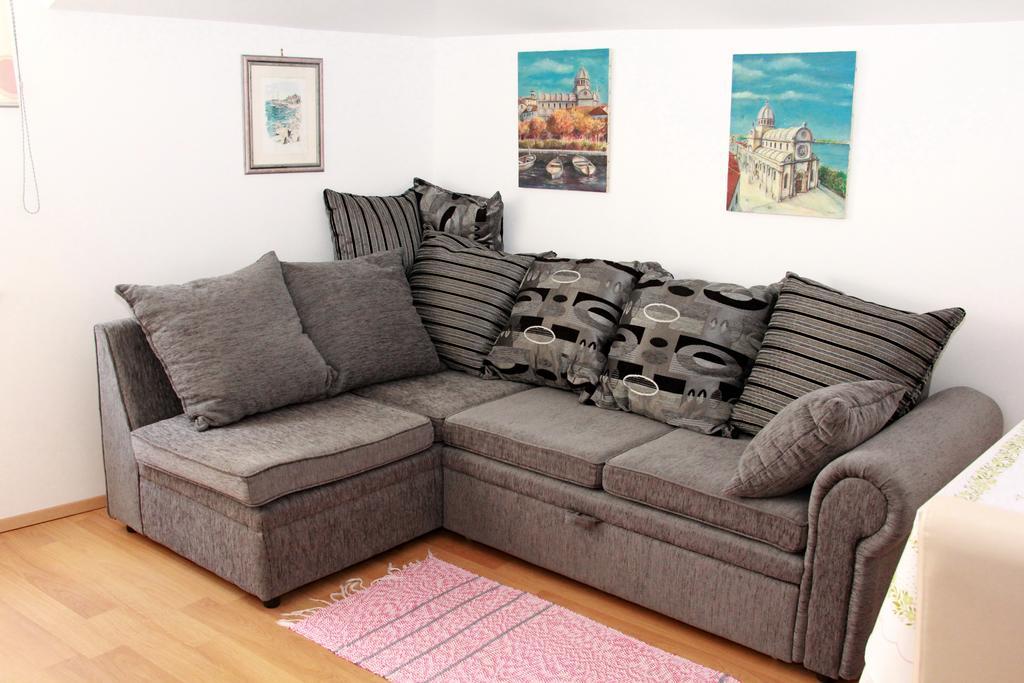 Apartment Bucevic Sibenik Bagian luar foto