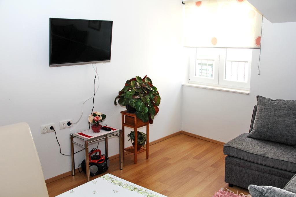 Apartment Bucevic Sibenik Bagian luar foto